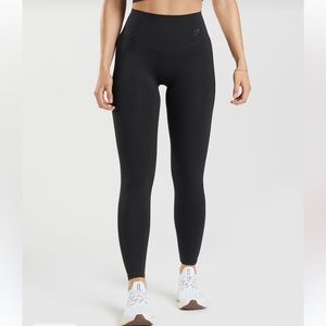 Gymshark Black Elevate Leggings